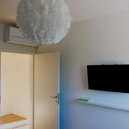 Apartment Vergotini With Pool