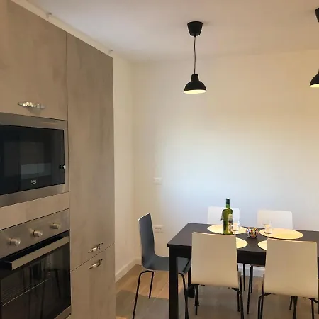 Vergotini With Pool Apartamento